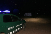 El dispositiu d'Agents Rurals d'aquest dissabte a la nit ha acabat amb quatre denúncies per estacionar i acampar a l'interior del parc natural del delta de l'Ebre.