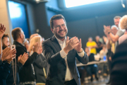 Pere Aragonès aplaudint durant l'acte a Tarragona.