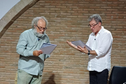 Jaume Martell i Fermí Fernández assajant la lectura teatral ‘La independència de Tarragona’.