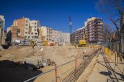 Fotografia de les obres del complex de la Hispània de principis de març, on es construirà un bloc d’habitatges.