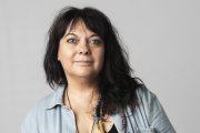 Glòria Sabaté és doctora en Filologia i professora a la UB.