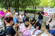 Fotografia d’arxiu de l’acte de constitució de l’Associació de Veïns Plataforma Defensa Parc Mas Iglesias.
