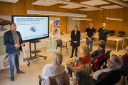Fotografia de l’acte de presentació de la nova teràpia d’estimulació transcranial per corrent directe.