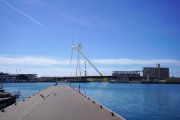 El Port de Tarragona i la Generalitat de Catalunya van escenificar ahir la seva aliança per l’impuls de l’eòlica marina als molls tarragonins en els pròxims anys.