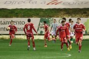 El Nàstic va generar força oportunitats per empatar, movent l’esfèric amb paciència davant un mur defensiu, però va fallar l’última passada o xut.