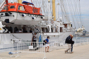 El creuer Star Flyer, de la companyia Star Clipper Cruises, ha atracat aquest migdia, procedent de València, a les instal·lacions de Port Tarraco. Aquest veler de grans dimensions és el sisè creuer d'aquesta temporada de Tarragona Cruise Port Costa Daurada.