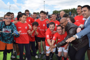 Èxit total la iniciativa Nàstic Genuine, que ha omplert l'annex de gespa artificial del Nou Estadi. Més de 300 persones s'han acostat a la zona per assistir a un entrenament de portes obertes de l'equip de joves amb Síndrome de Down que ha muntat el Nàstic.