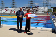 La ministra de Política Territorial ha inaugurat la piscina de 50 metres