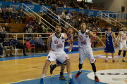 Ferran Torres, preparat per agafar un rebot, durant l'últim partit.