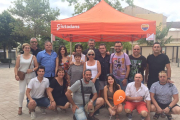 Imatge d'arxiu d'una carpa informativa de C's a la Selva del Camp, amb Pecino i Margalef.