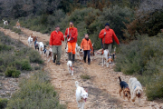 Els caçadors de l'Ebre mostren el seu malestar per la manca de permisos.