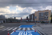 El carril permetrà que els autobusos puguin circular en sentit contrari als altres vehicles al carrer Riu Siurana.