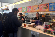 Imatge de la cafeteria del Campus Catalunya de la URV.