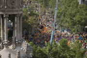 Imatge aèria del Passeig de Gràcia cap a les quatre de la tarda de l'11 de setembre del 2017.