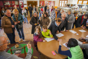 La tradicional rifa a l'Orfeó Reusenc va tornar a rebre una gran afluència d'assistents.