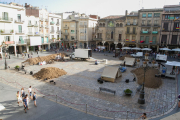 Des d'ahir el Mercadal ha esdevingut un 'campament de defensa' per a les recreacions.