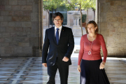 Imatge d'arxiu de Carme Forcadell amb Carles Puigdemont.