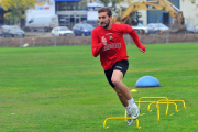 Alberto Benito, entrenant amb el Reus.