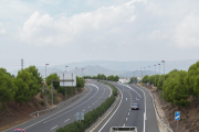 Una imatge d'un dels acessos al municipi des d'aquesta via.