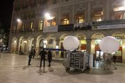 Un instant de l'enregistrament, ahir dimarts, a la plaça Prim.