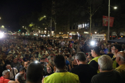 L'assemblea celebrada pels taxistes de Barcelona ahir a la nit.