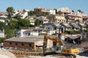 L'acord amb la propietat dels terrenys es deu al fet que operadors del sector de l'alimentació estan interessats a obrir un supermercat en aquest indret del municipi.