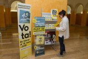 Un dels punts de votació habilitats a l'Ajuntament.