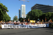 Pla general de la capçalera de la manifestació per reclamar la lliberta dels presos i exiliats.