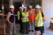 Pla general de la consellera de Justícia, Ester Capella, fent una visita d'obres al Palau de Justícia de Tortosa. Imatge del 21 de juny de 2018 (horitzontal)