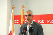 El candidat del PSC en una roda de premsa