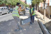 Foto de les obres al carrer de Fabra i Ribes.