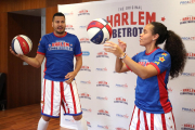 Orlando 'El Gato' i Brianna 'Hoops' Green van fer de les seves a la Tarraco Arena Plaça.