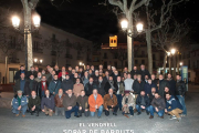 Foto de família dels assistents al Sopar dels barbuts de fa dos anys.