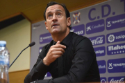 El ja exentrenador del Tenerife, Joseba Etxeberria.