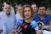 La ministra de Política Territorial, Meritxell Batet, atenent els mittjans.