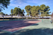 Imatge de la pista de tenis que serà remodelada.