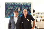 Lluís Pastrana i Carles Puigdemont durant la seva trobada a Waterloo.