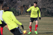 Tete Morente en un entrenament amb el Nàstic