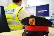 Imatge del gorro que forma part de l'uniforme del Mossos d'Esquadra.