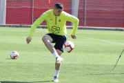 Abdel Barrada, entrenant amb el Nàstic al Nou Estadi.