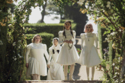 Una imagen de 'Paradise hills', dirigida por Alice Waddington.