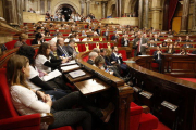 Imatge d'arxiu de l'hemicicle del Parlament en un moment de la intervenció del president de la Generalitat, Quim Torra.