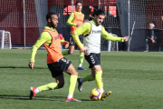 José Kanté, durant l'entrenament d'ahir al Nou Estadi, començant a preparar la setmana.