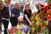 Una de les parades de Sant Jordi durant la Diada de l'any passat.