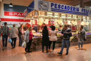 Una imatge d'arxiu de l'interior del Mercat del Carrilet.