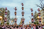 Els Xiquets de Tarragona, la Jove de Tarragona, els Castellers de Sant Pere i Sant Pau i els Xiquets del Serrallo van participar ahir a la Diada de Sant Jordi.