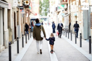 A partir de demà diumenge els menors de catorze anys sortiran al carrer després de sis setmanes de confinament 