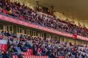 Les graderies del Nou Estadi trigaran a tornar a tenir públic.