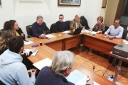 Imatge de la reunió d'aquesta tarda amb els alcaldes del Baix Ebre.