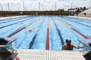 La piscina Sylvia Fontana va obrir ahir després de molts mesos sense estar operativa.